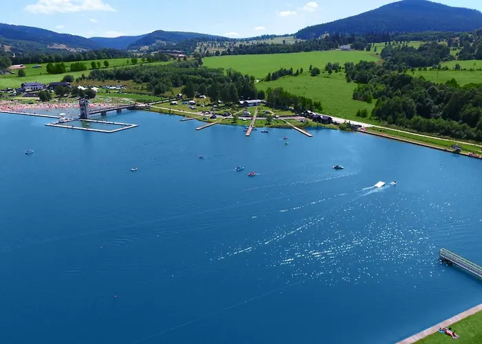 דירה Czarna Gora 130 שייננה